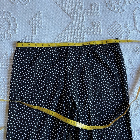 No Boundaries junior’s size XL 15-17 black and white polka dot leggings - Picture 2 of 6